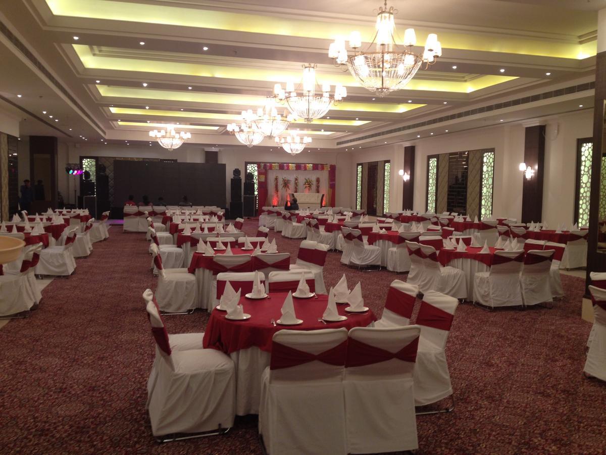 Continent Hotel Nawanshahr Nawāshahr Εξωτερικό φωτογραφία